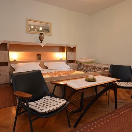 Apartment Nadica Punat Exterior foto